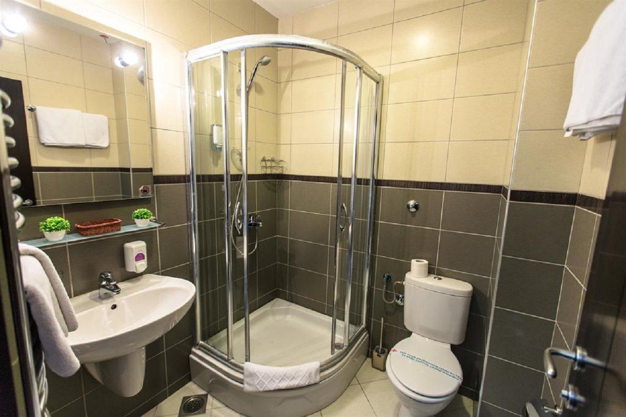 Lucic Rooms & Suites Budva Extérieur photo