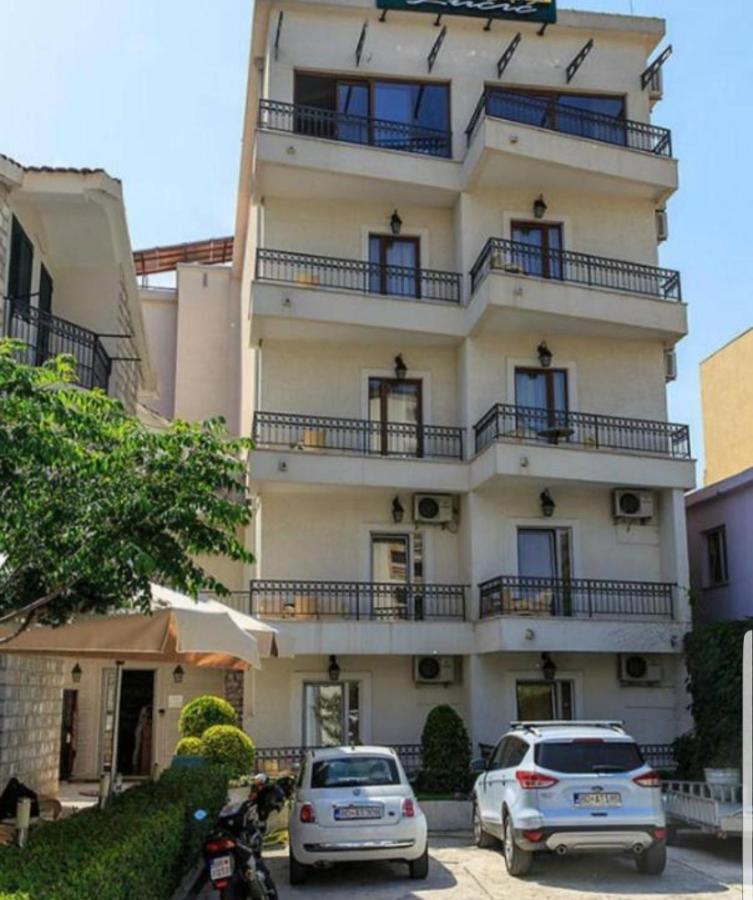 Lucic Rooms & Suites Budva Extérieur photo