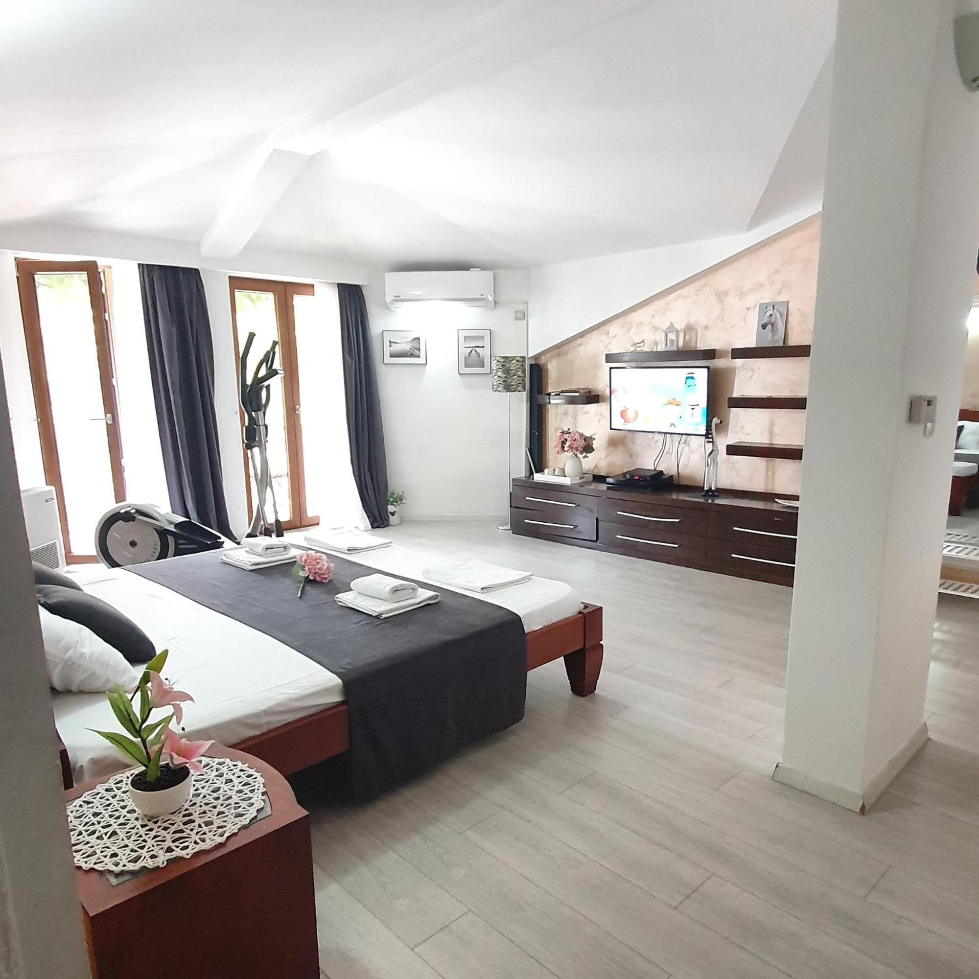 Lucic Rooms & Suites Budva Chambre photo
